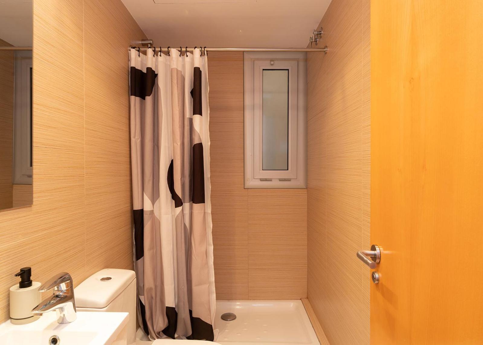 Modern Apartment Near Pl. Espana Барселона Экстерьер фото